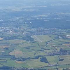 Flugwegposition um 12:59:26: Aufgenommen in der Nähe von Bayreuth, Deutschland in 1890 Meter